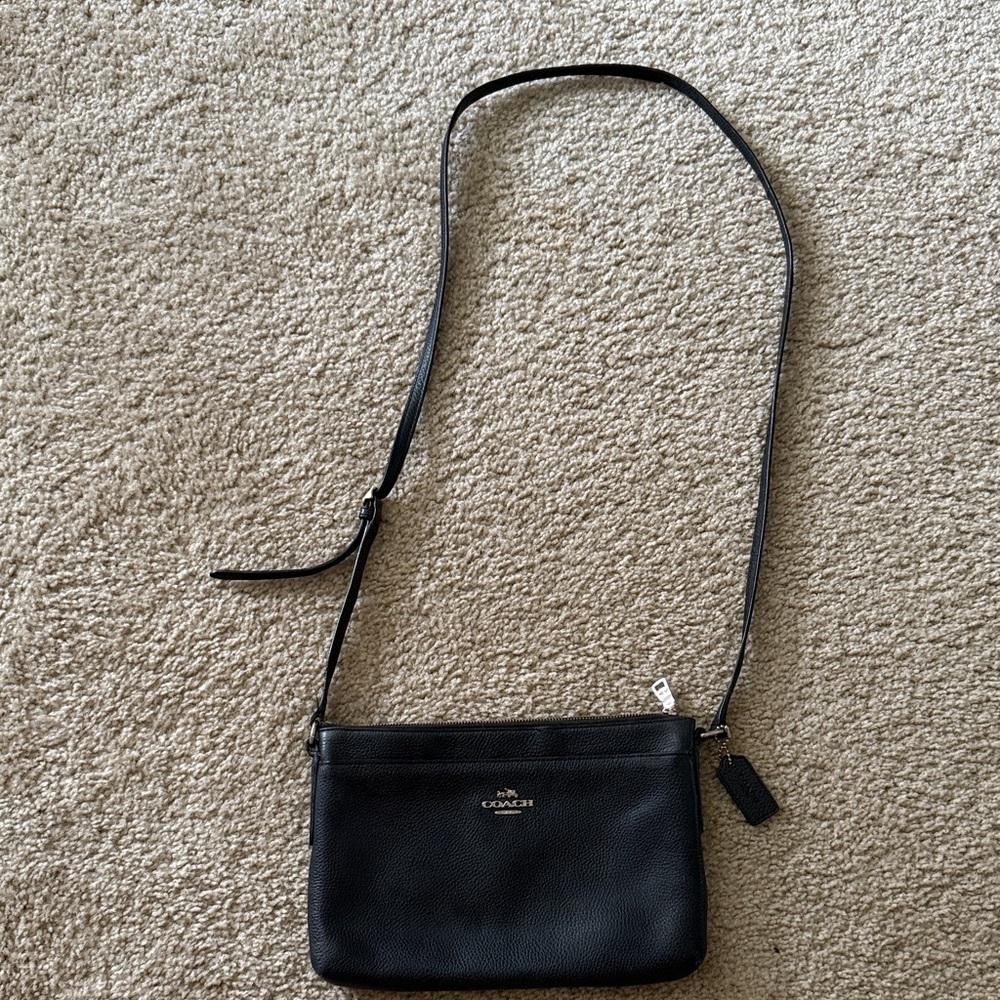 Coach Black Pebbled Leather Crossbody Purse Handbag